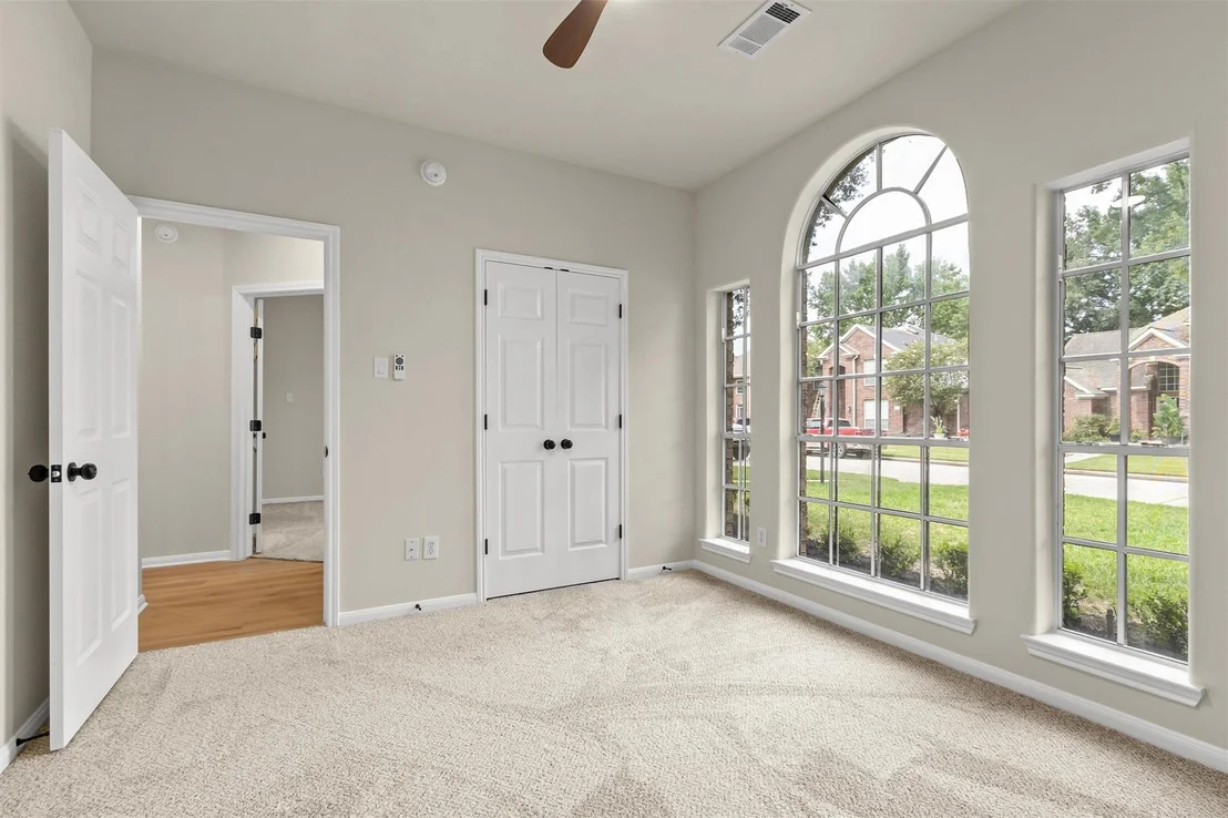Photo of 19111 Emory Trail