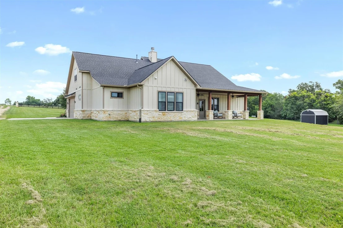 Photo of 1780 Ike Lane
