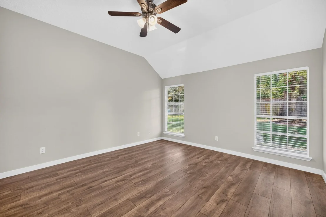 Photo of 2218 Pincher Creek Drive