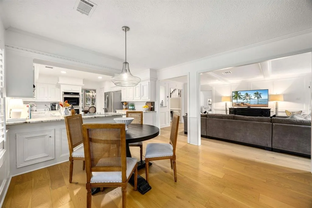 Photo of 9727 Godstone Lane