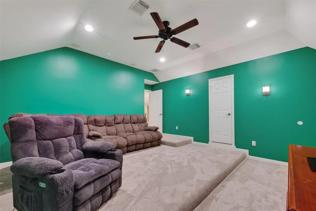 Photo of 14327 Norhill Pointe Drive