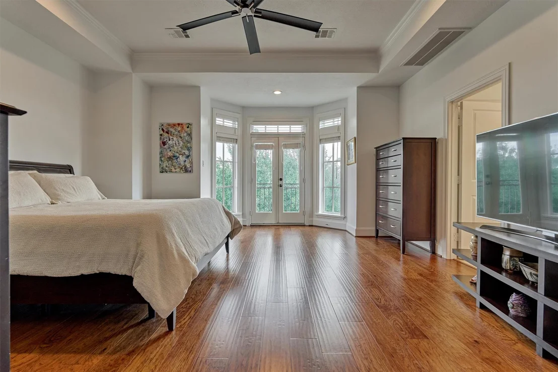 Photo of 83 Colonial Row Drive