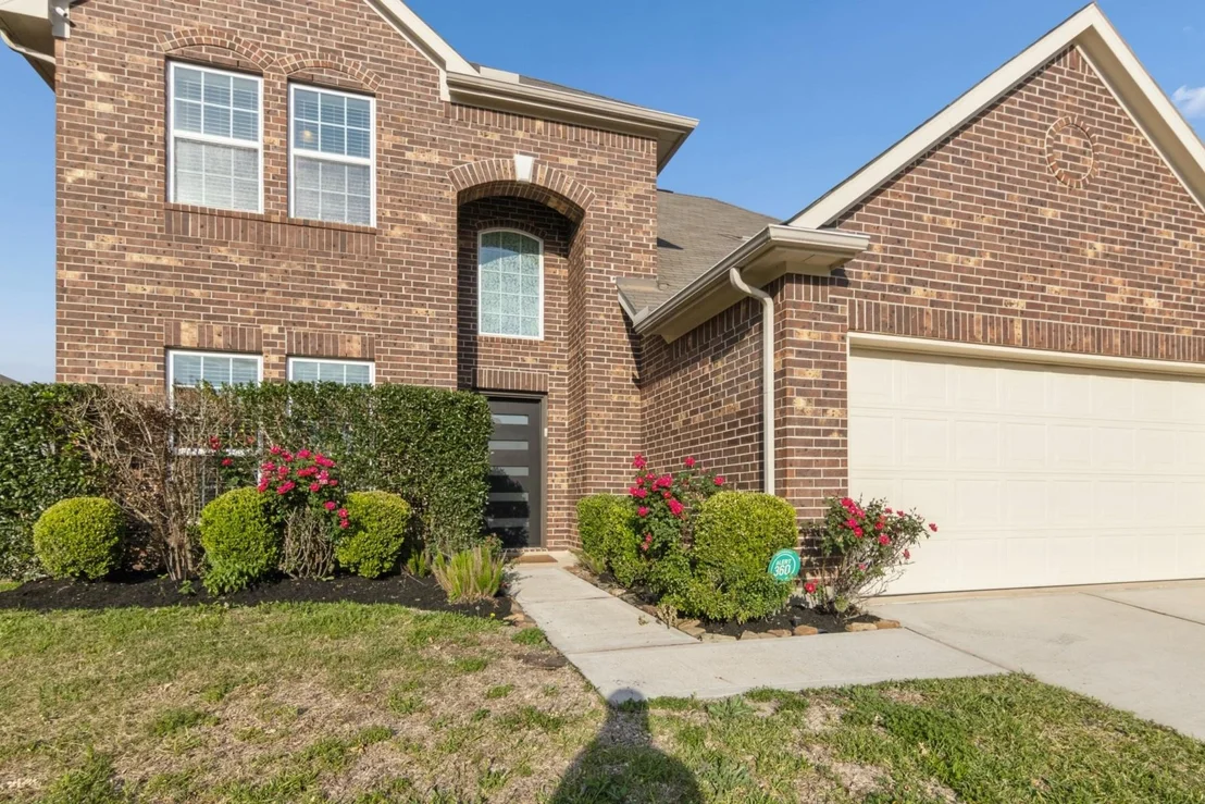 Photo of 22714 Sunset Glen Lane