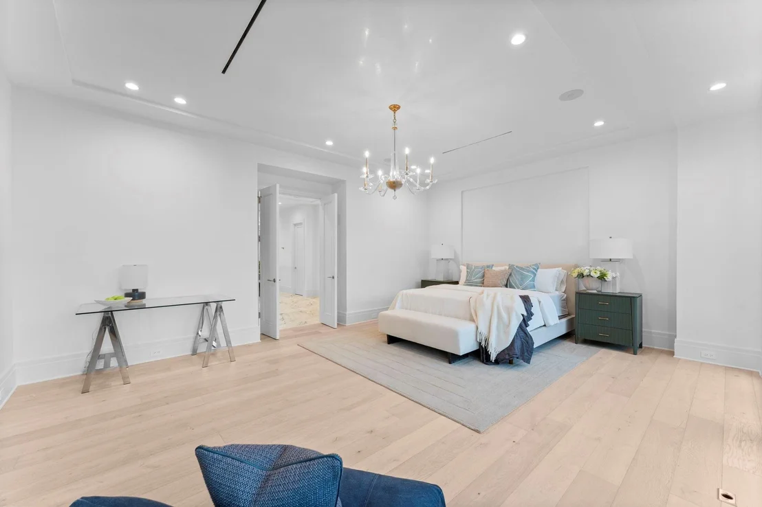 Photo of 3653 Chevy Chase Drive