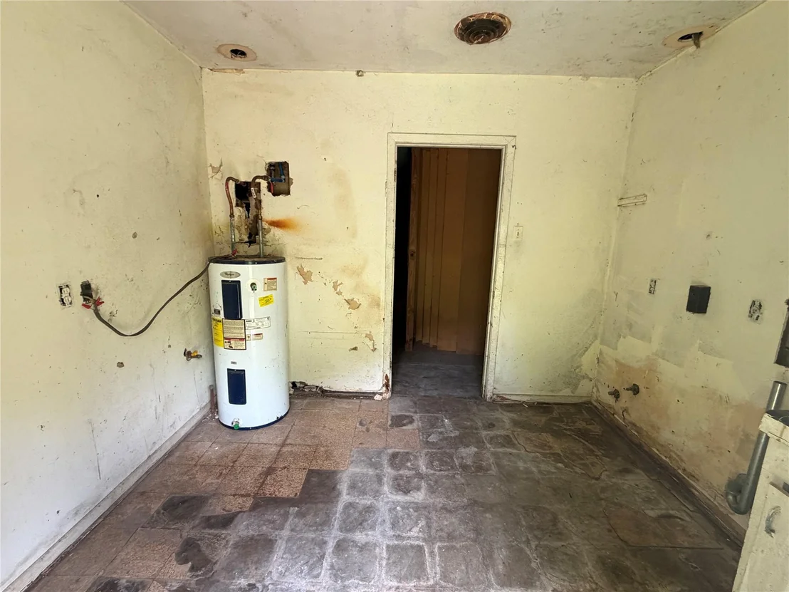 Photo of 1301 N Vauthier Lane