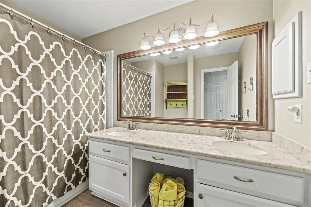 Photo of 1310 Blackthorne Drive