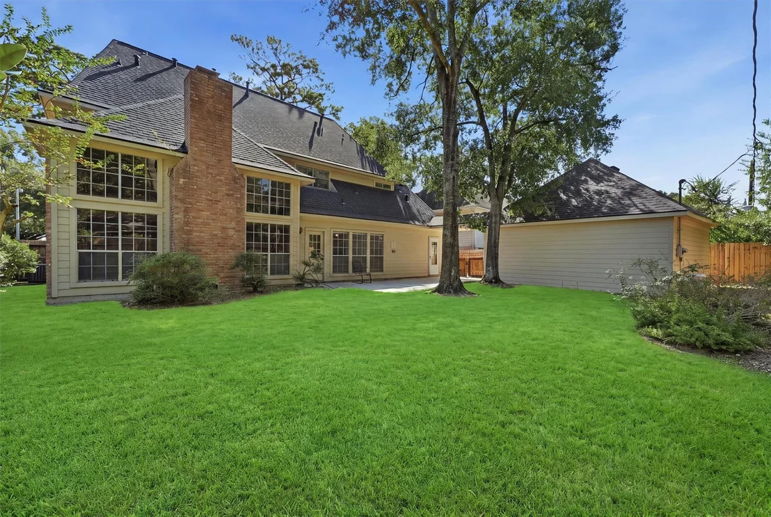Photo of 16631 Wimbledon Forest Drive