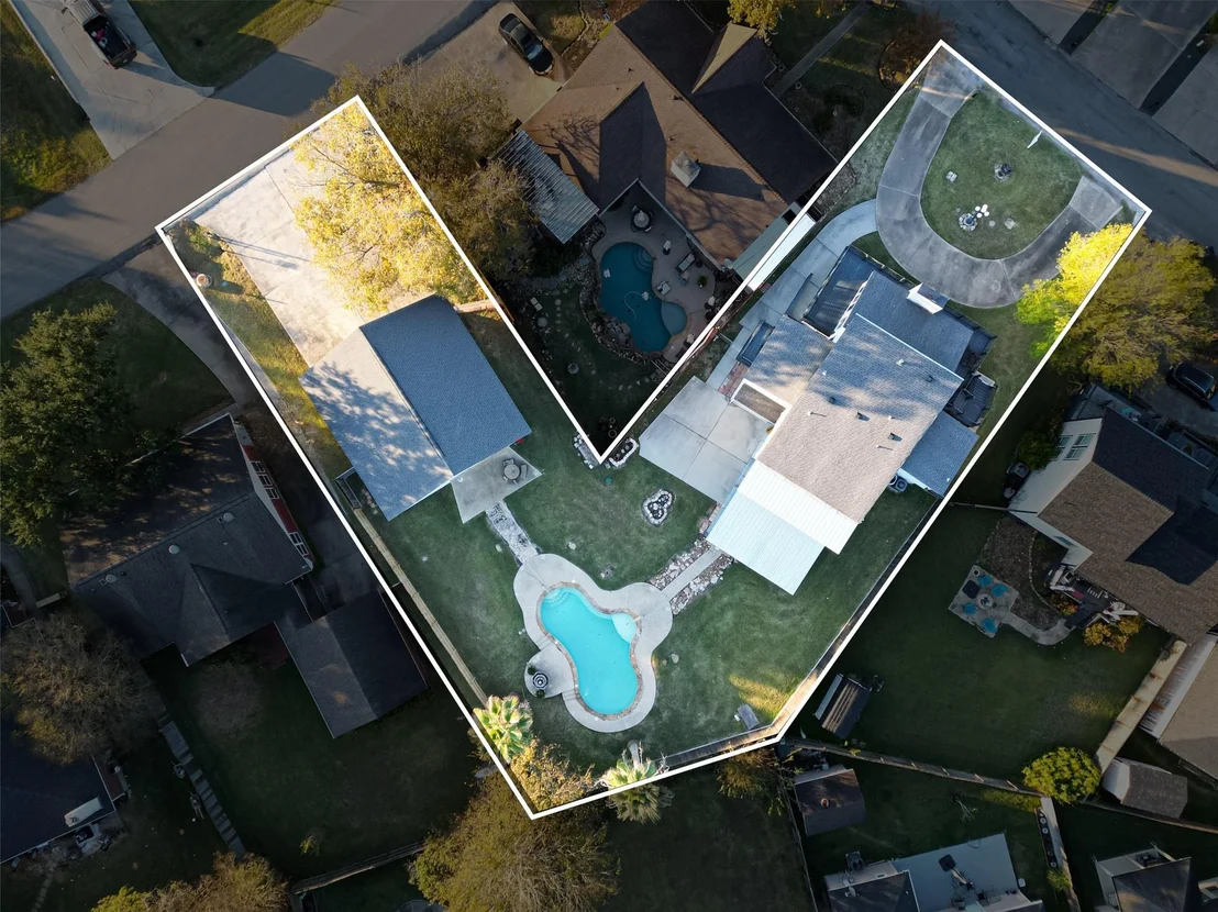 Photo of 805 Lake View Drive