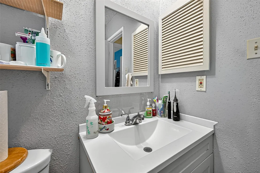 Photo of 6822 Zapata Drive