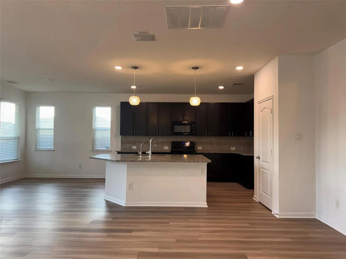 Photo of 15815 Copper Oak Lane
