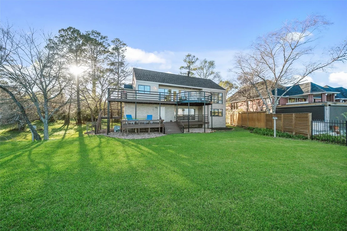 Photo of 11819 Thoreau Drive