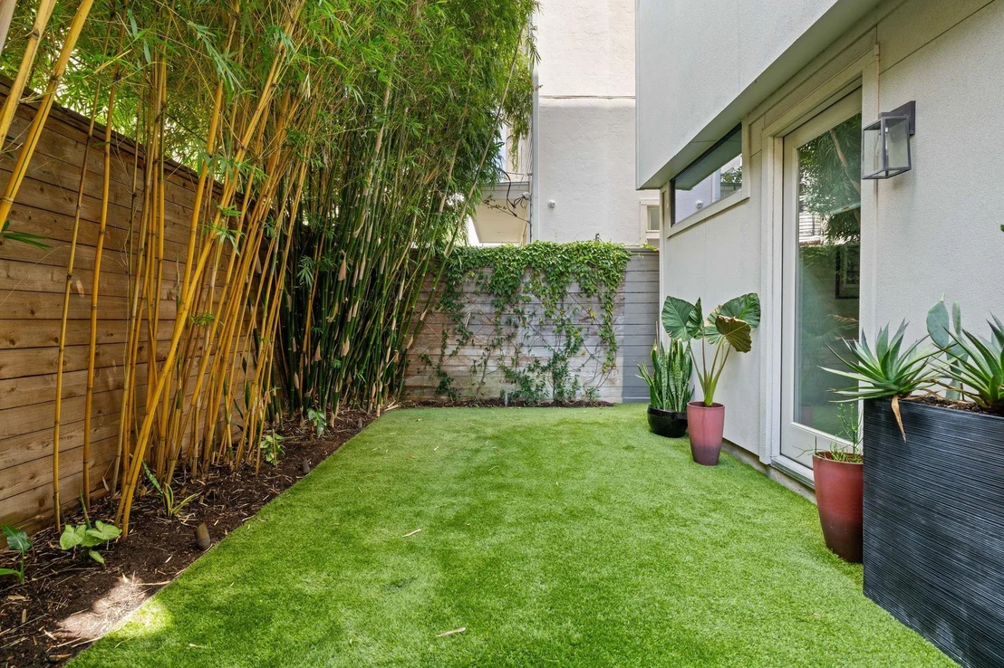Photo of 2622 Greenbriar Drive
