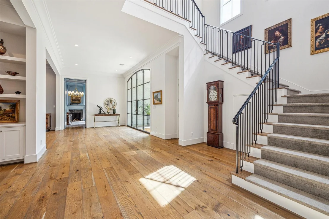 Photo of 2116 Looscan Lane