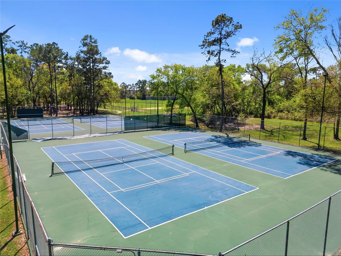Photo of 102 Enchanted Oaks Court