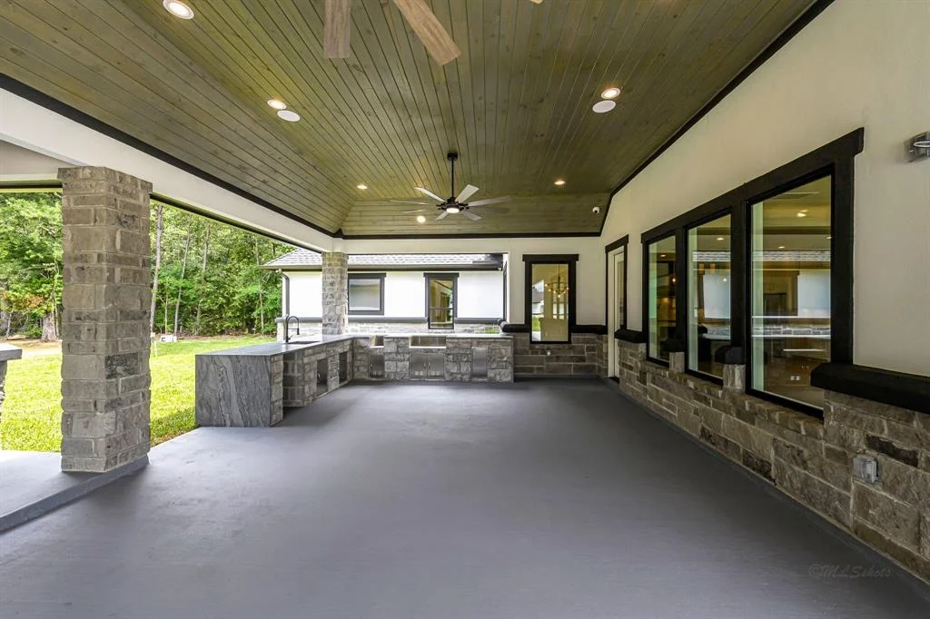 Photo of 102 County Road 66111