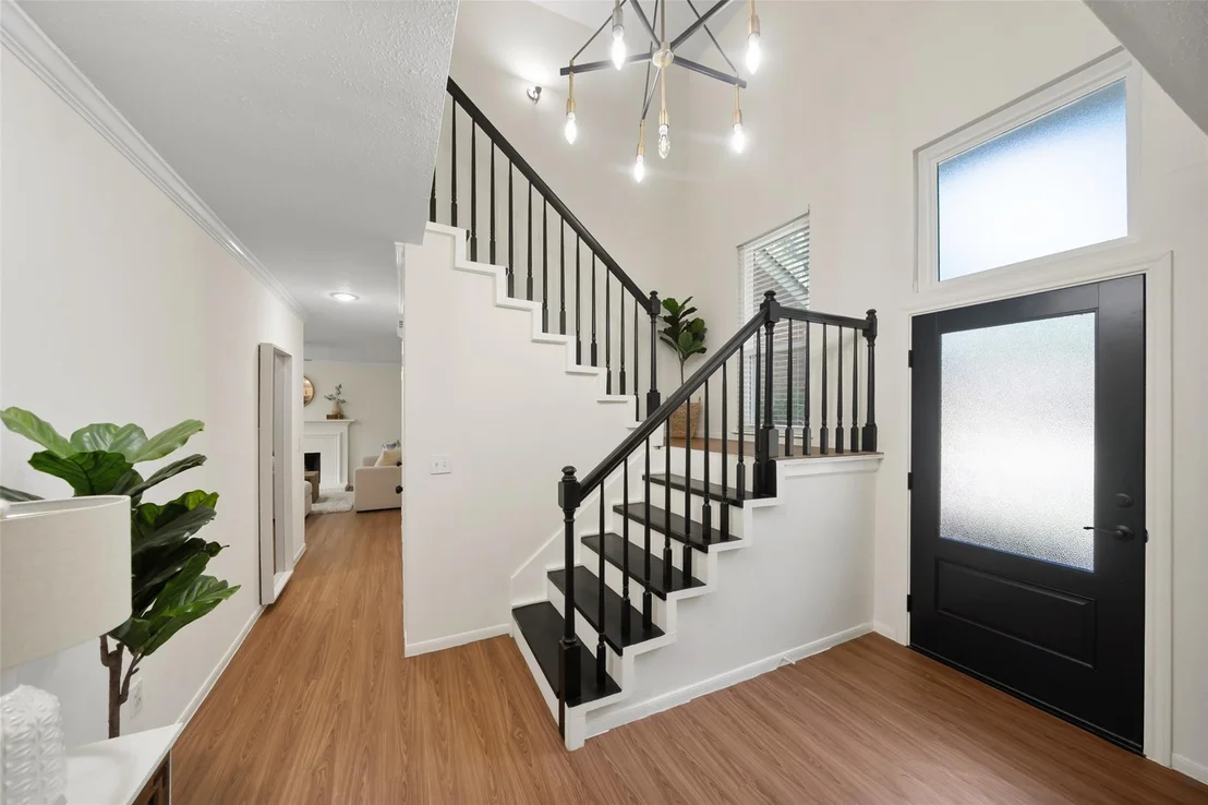 Photo of 3 E Stony Bridge Circle