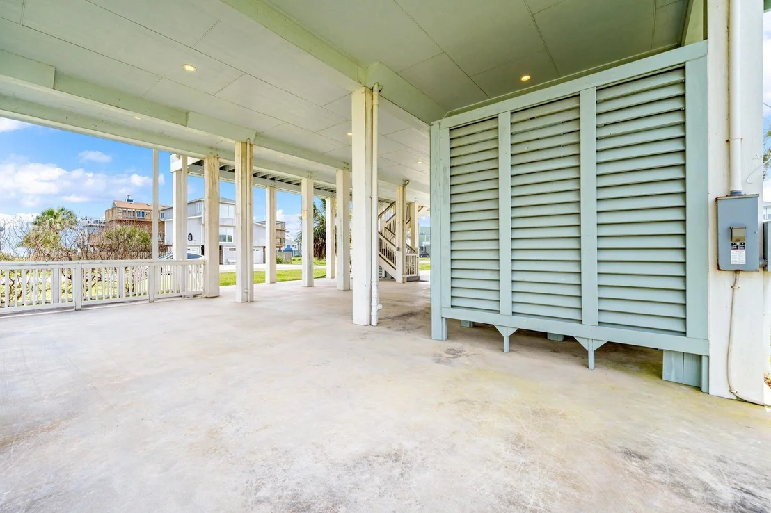 Photo of 4210 Sandpiper