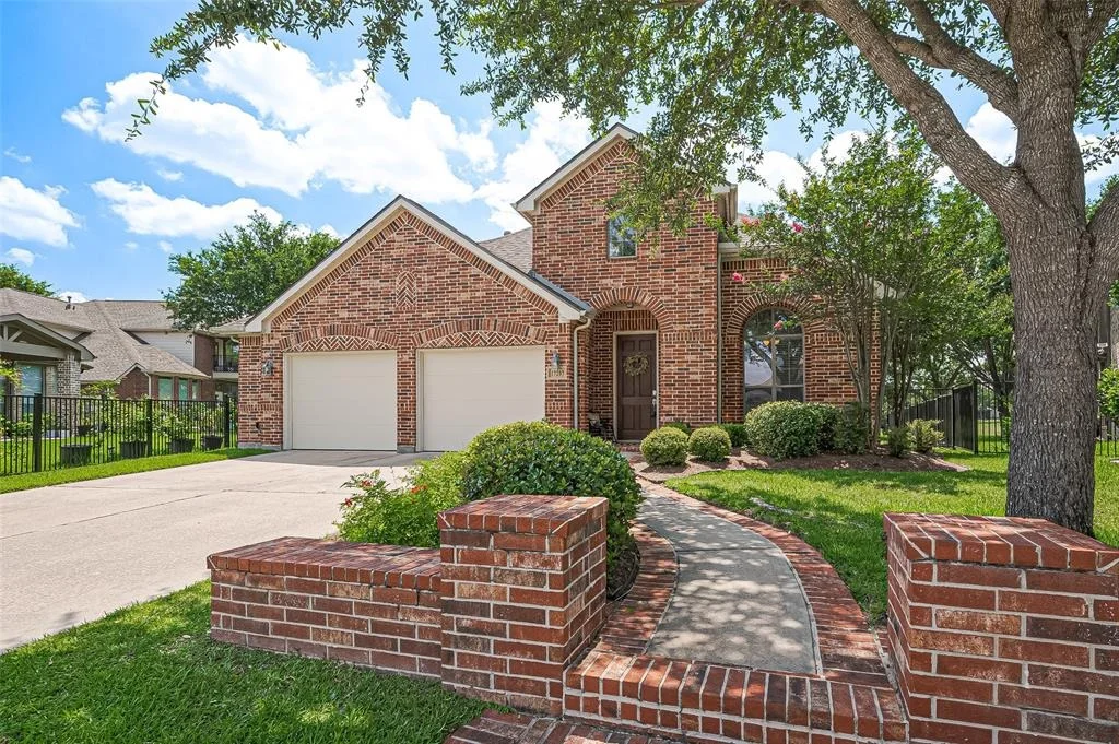 Photo of 17207 Red Oak Bend Drive
