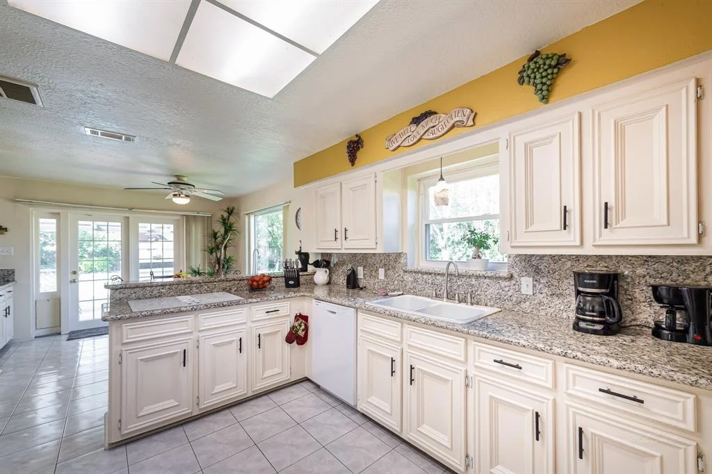 Photo of 15418 El Padre Drive