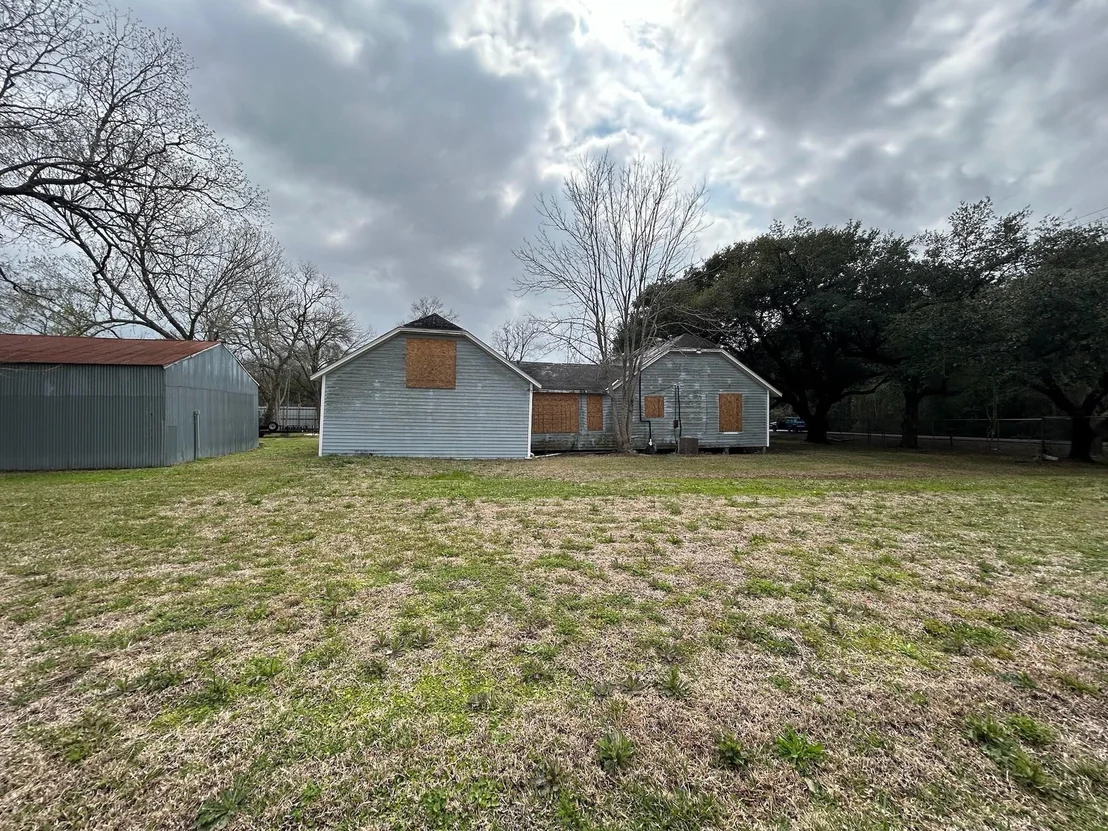 Photo of 14201 Labrador Drive