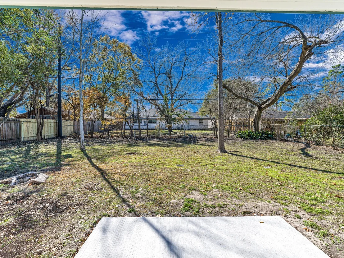 Photo of 5619 Effingham Drive