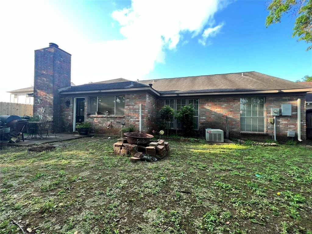 Photo of 3418 Green Fields Drive