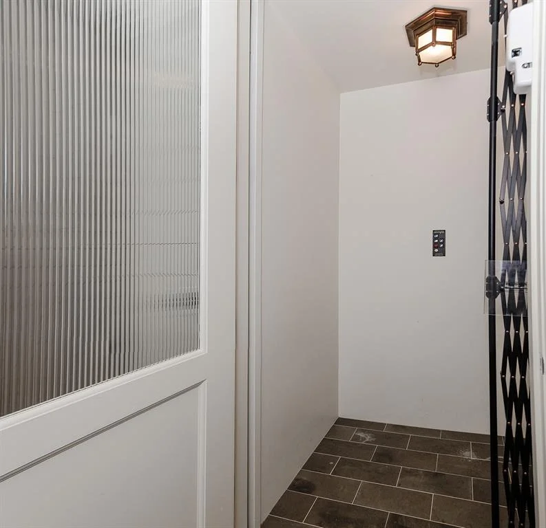 Photo of 46 E Bay Boulevard