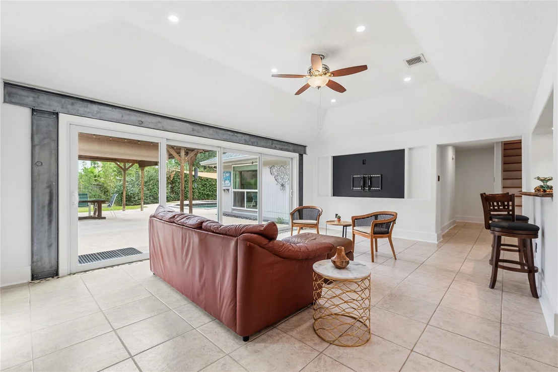 Photo of 2418 Pebbledowne Circle