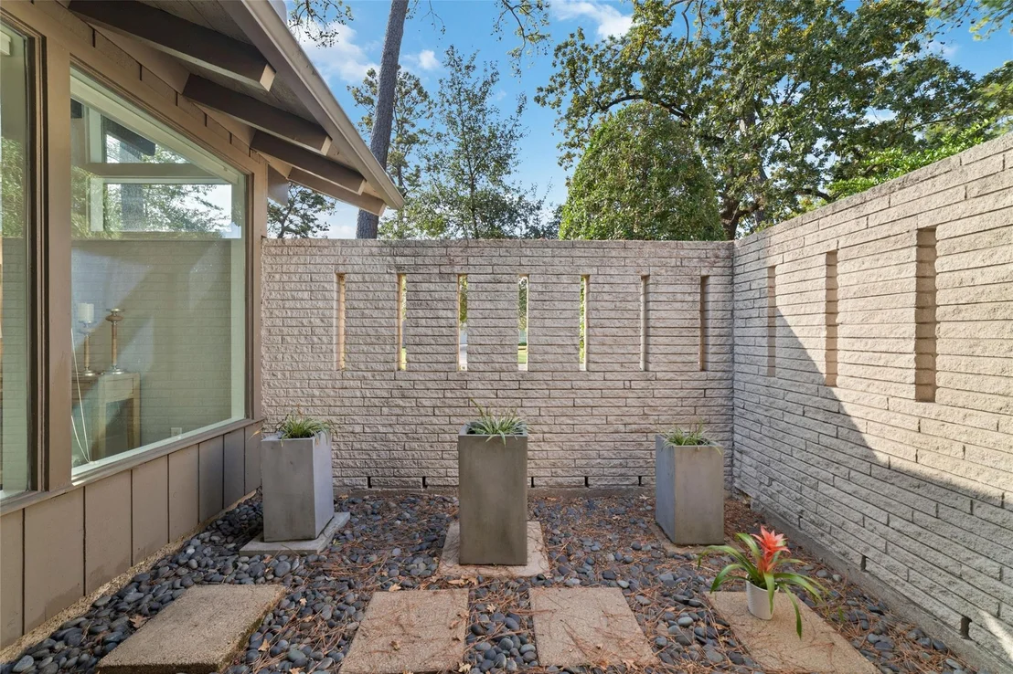 Photo of 10034 Bordley Drive