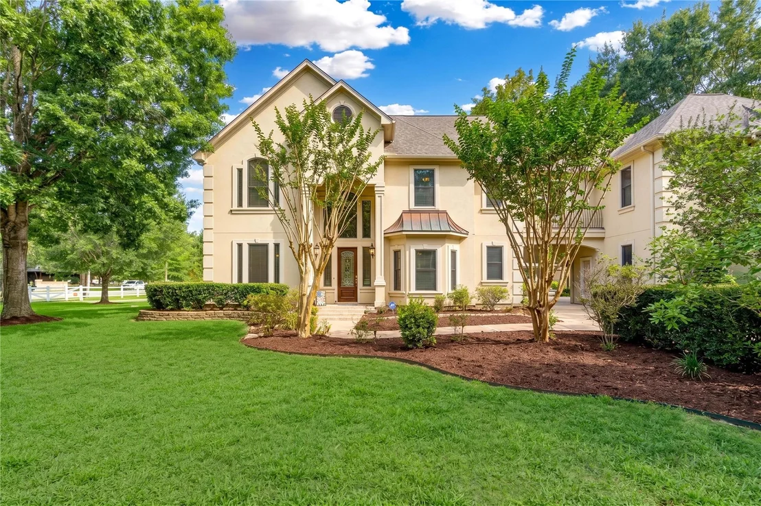 Photo of 200 Creekside Court