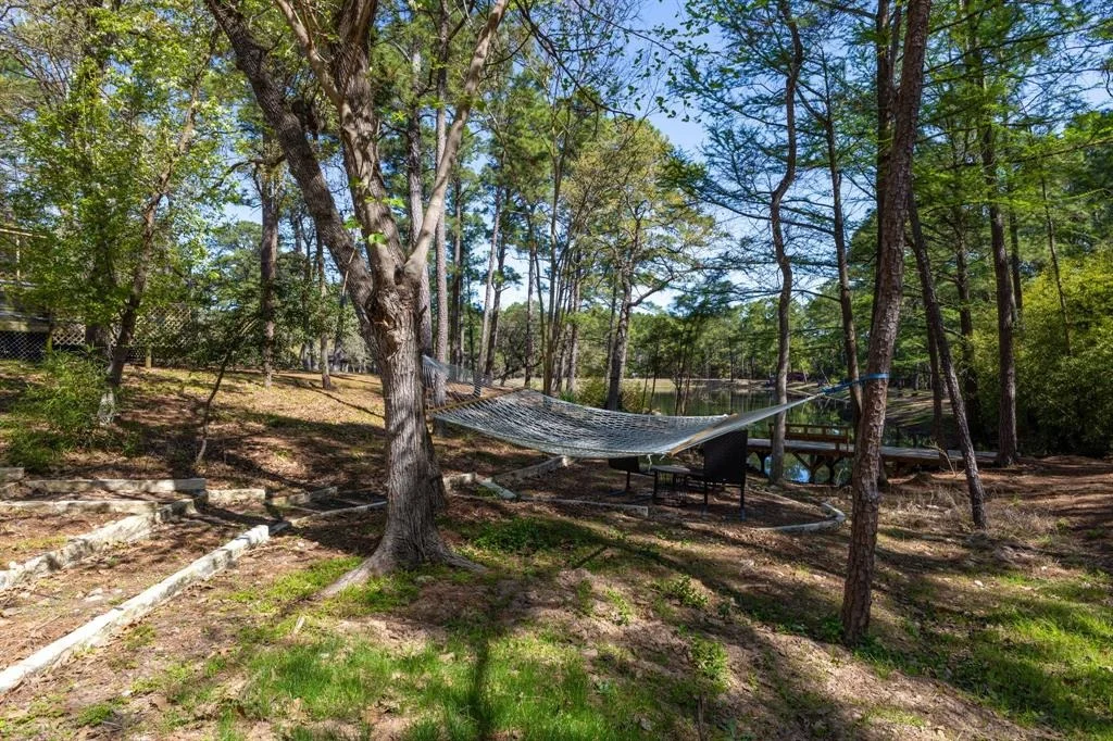 Photo of 104 Broken Bow