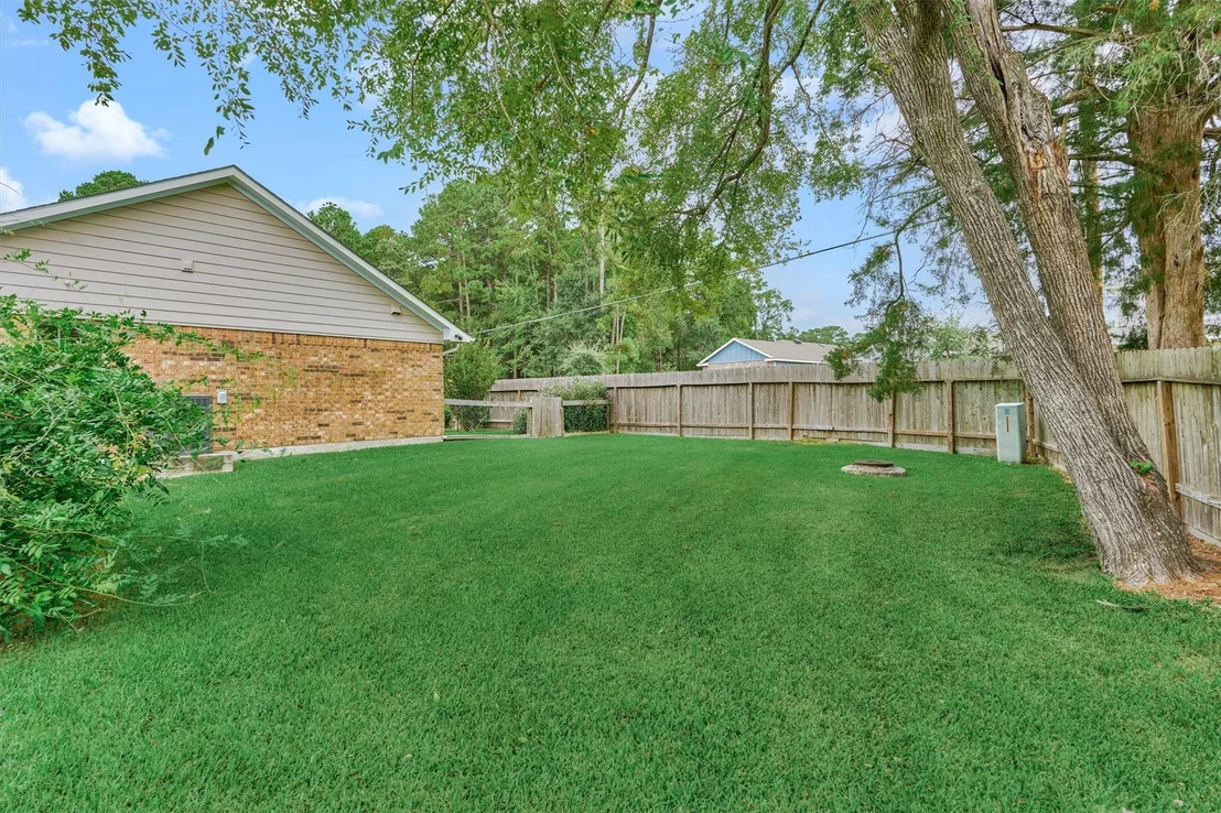 Photo of 15031 Port Circle
