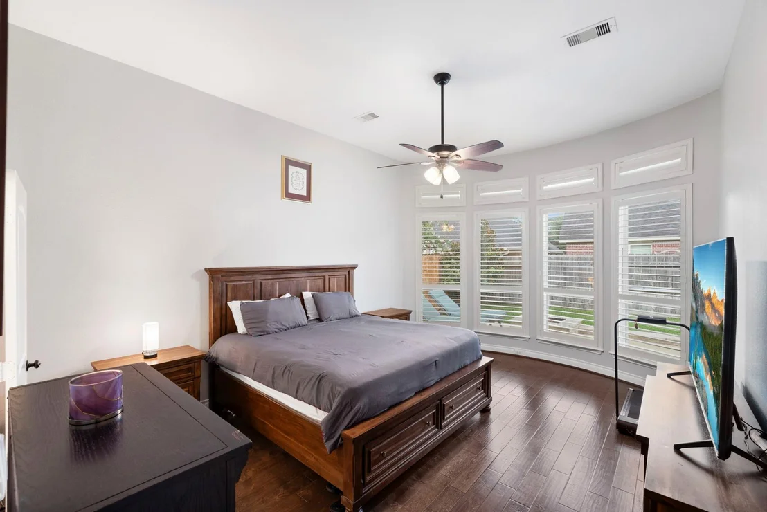 Photo of 28814 Davenport Drive