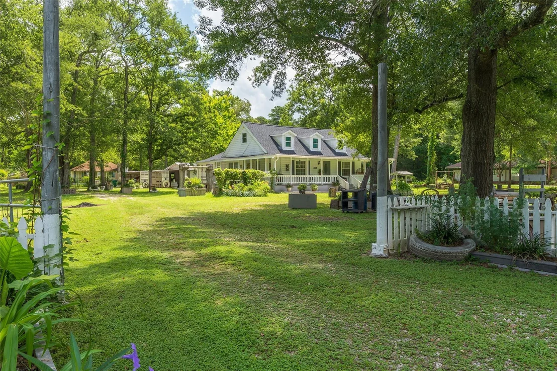 Photo of 2118 Rolling Hills Road