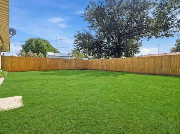 Photo of 2418 Huntington Drive