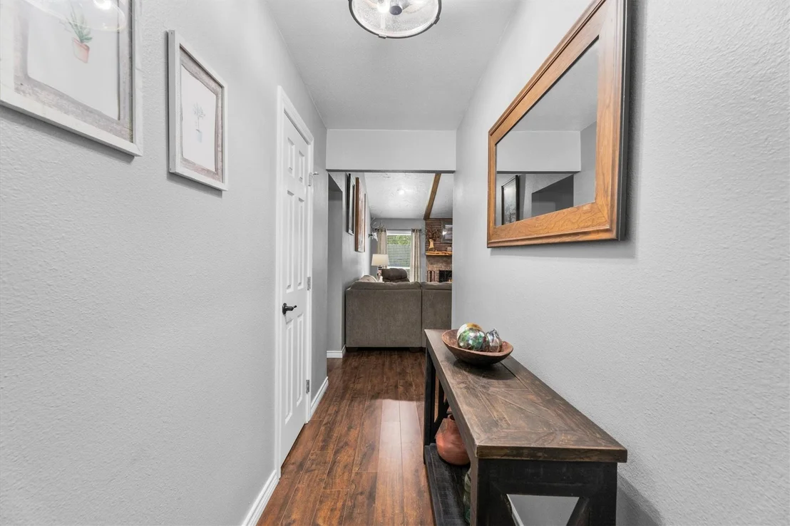 Photo of 17011 Wagon Wheel Road