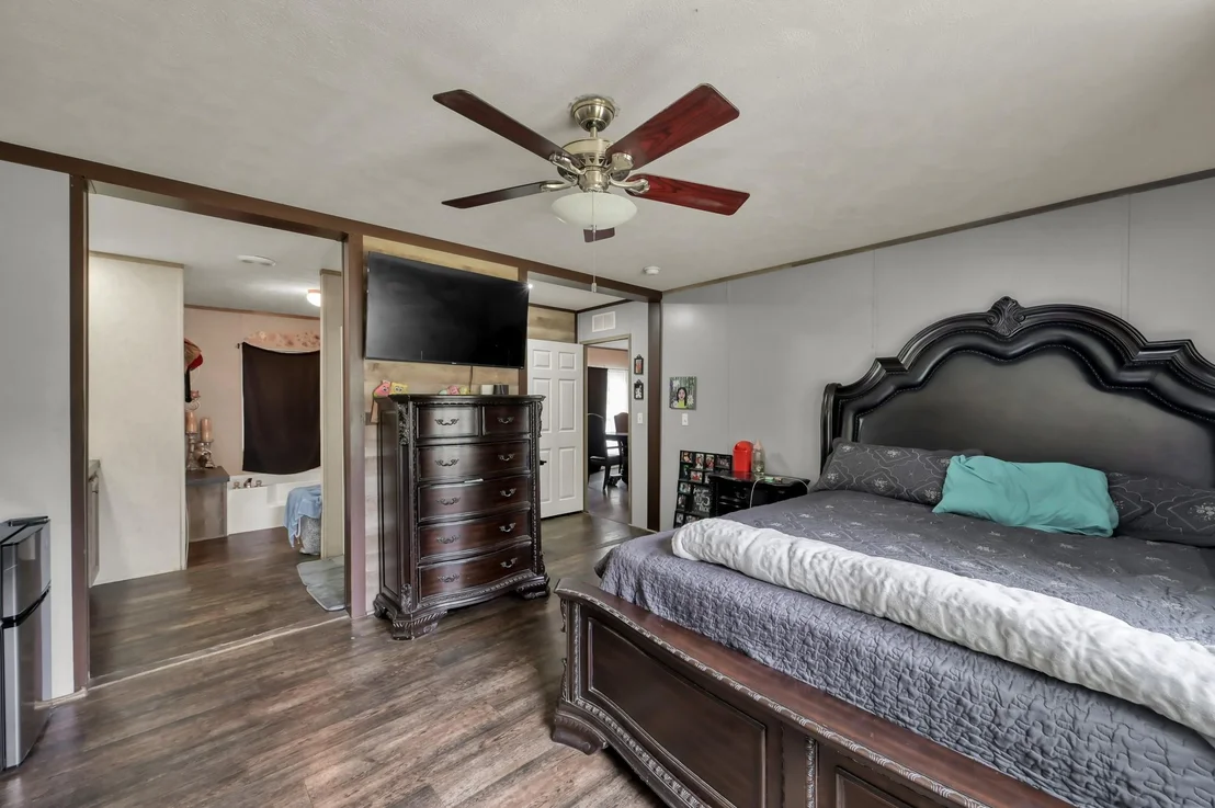 Photo of 23594 Pine Forest Drive