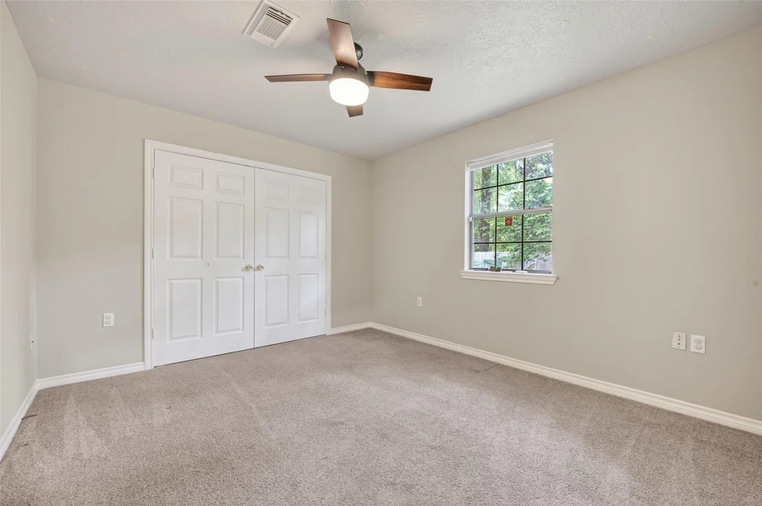 Photo of 1007 W Cedar River Road