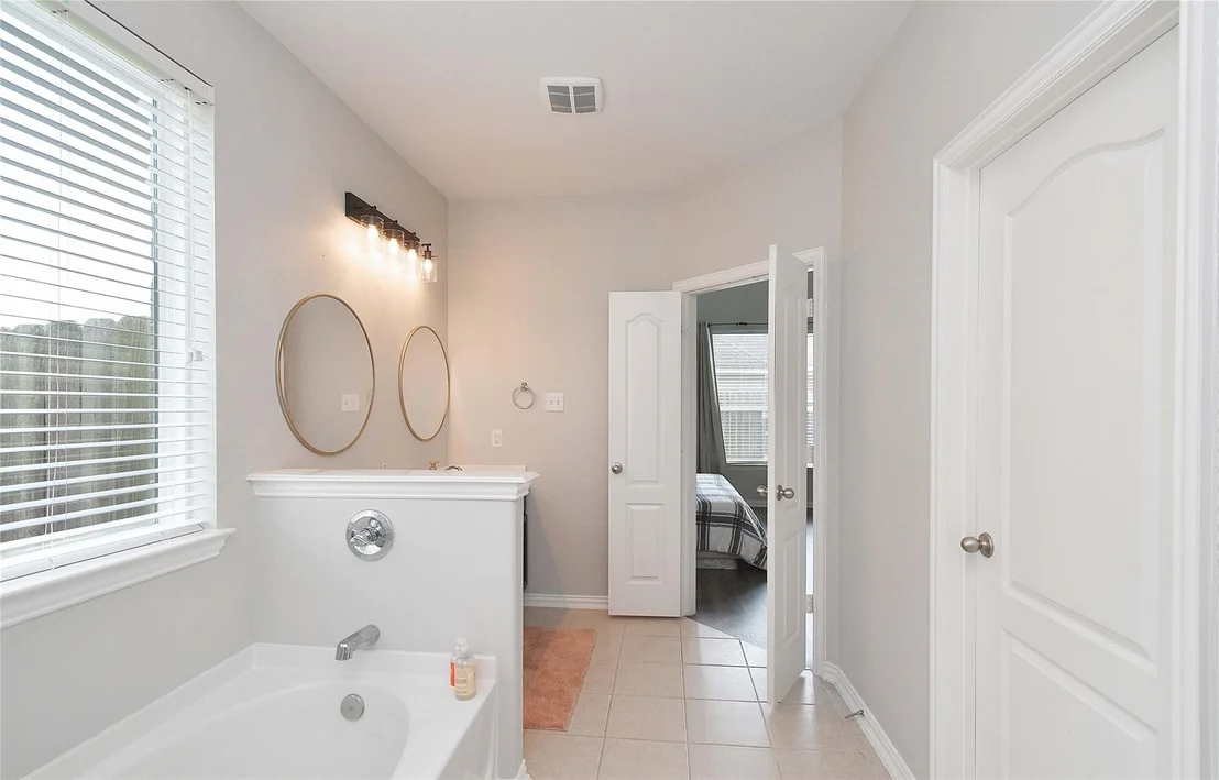 Photo of 9919 Silver Terrace Drive
