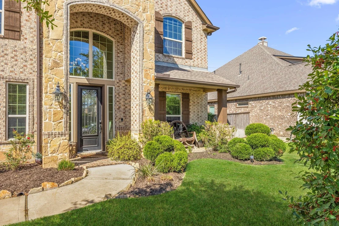 Photo of 6318 Sunstone Falls Lane