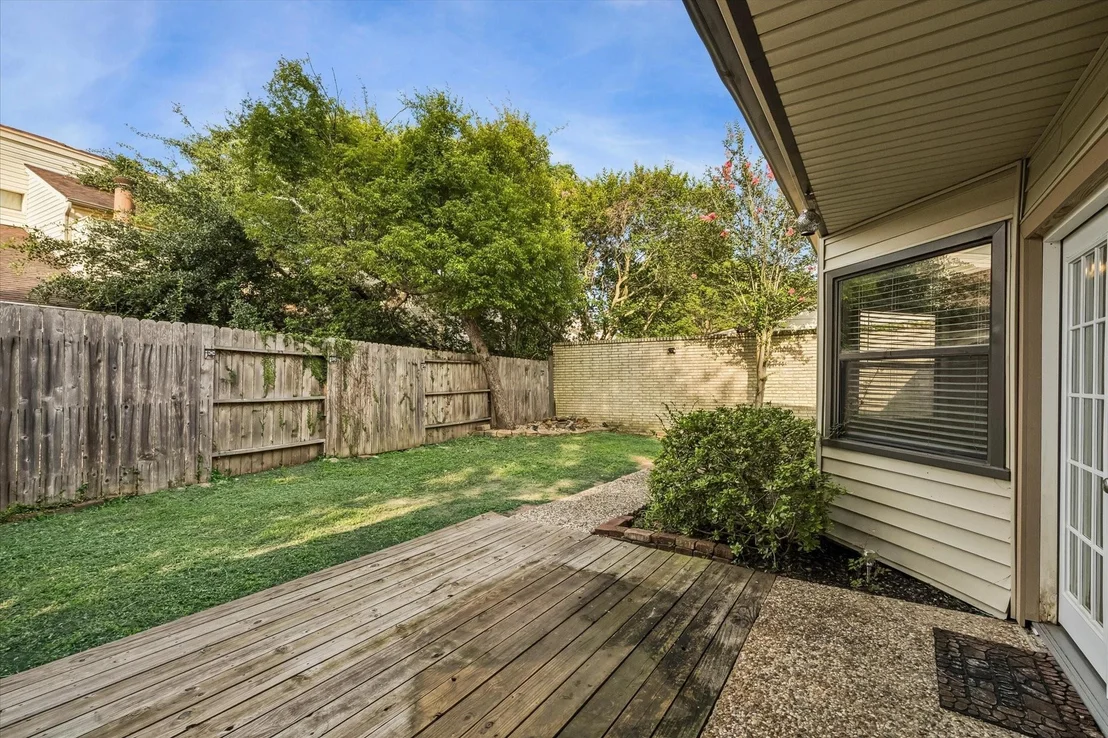 Photo of 16607 Sunlight Way
