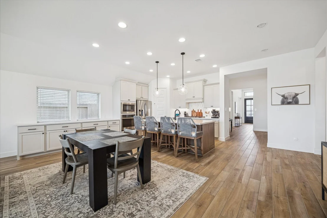 Photo of 31130 Crescent Hill Drive