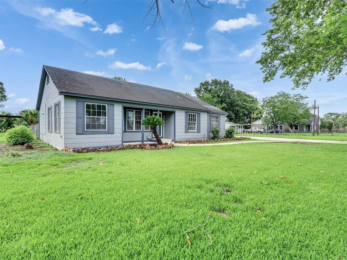 Photo of 2000 Bob Smith Road