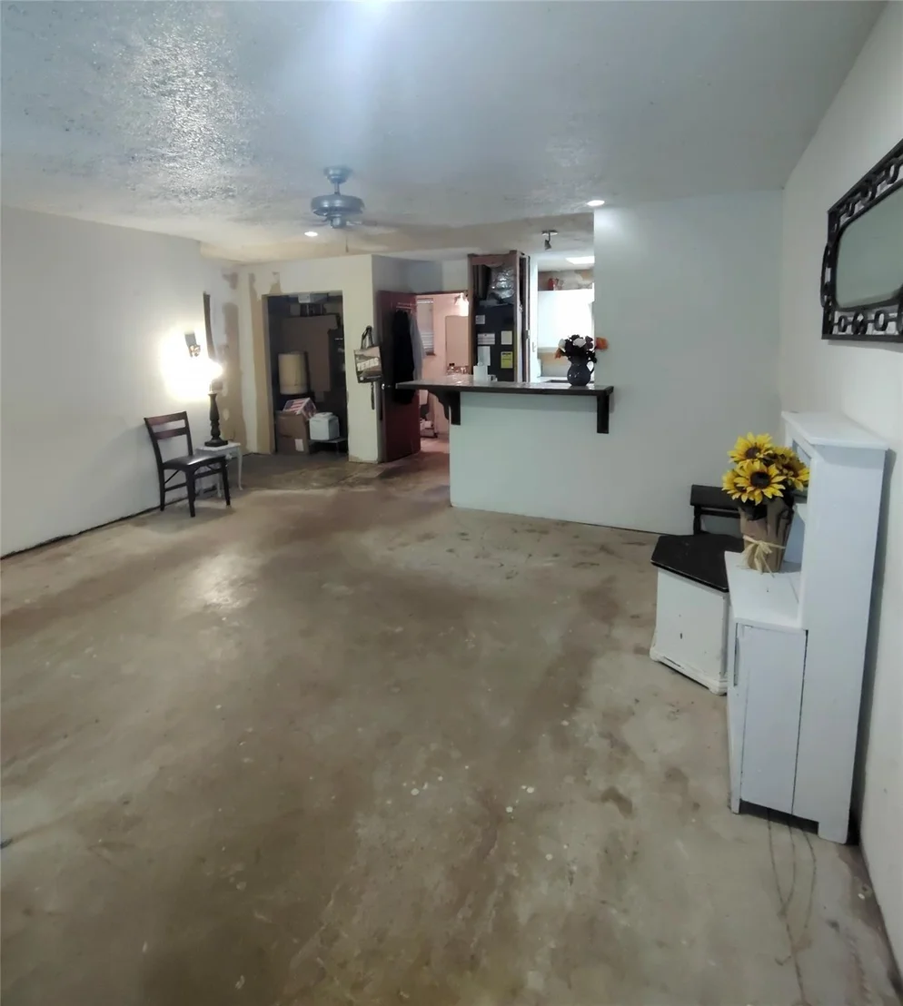Photo of 14102 Pinehurst Lane