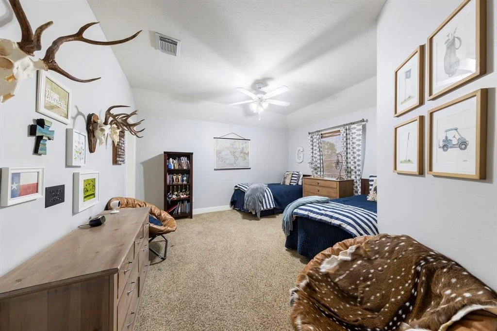 Photo of 2123 River Bend Way