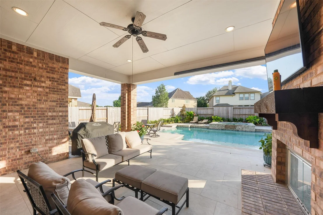 Photo of 8206 Caroline Ridge Drive