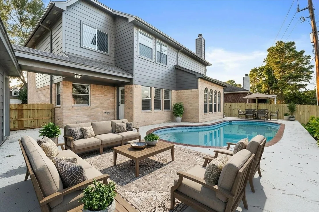 Photo of 18706 Dempsey Oaks Drive