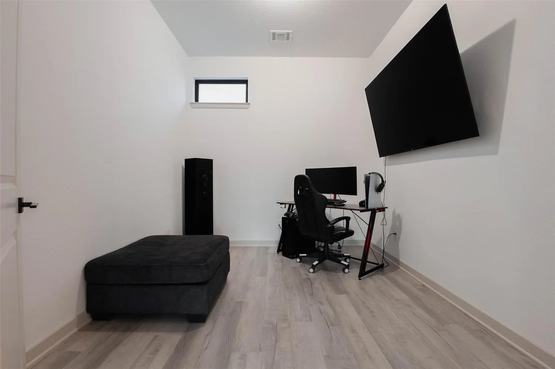 Photo of 15634 Early Bird Lane