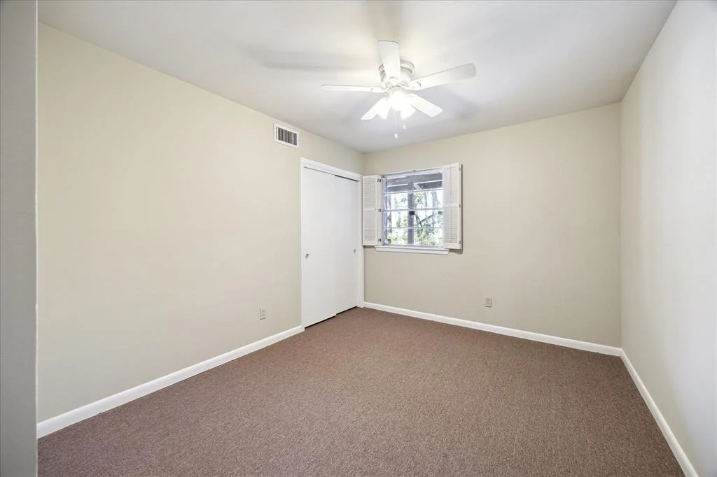 Photo of 1031 Ridgeley Drive