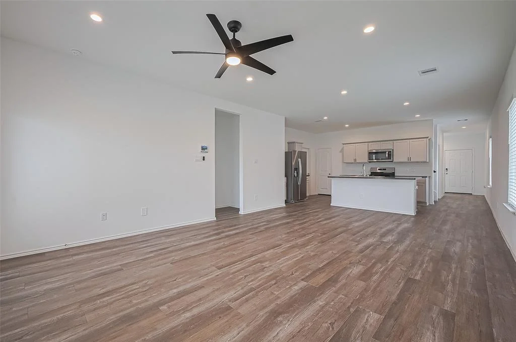 Photo of 5422 Evergreen Heights Lane